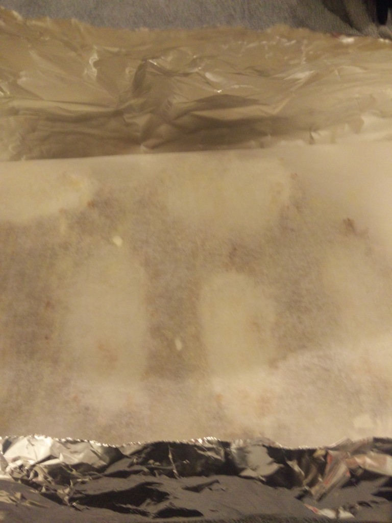 Pakk pirogene så de er dekket over og under med smørpapir