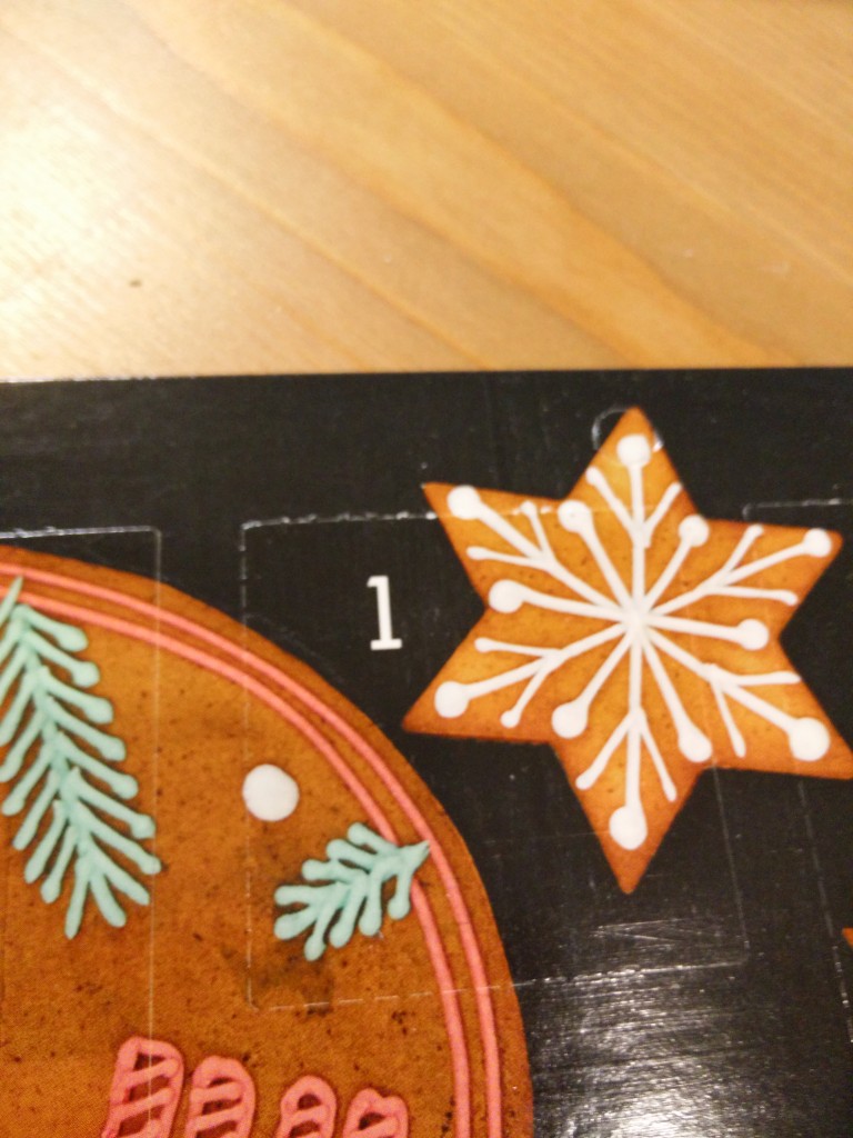 Ikke helt like mystisk :D På det meste en tekst, et dikt eller noe fakta eller noe på innsiden ;)