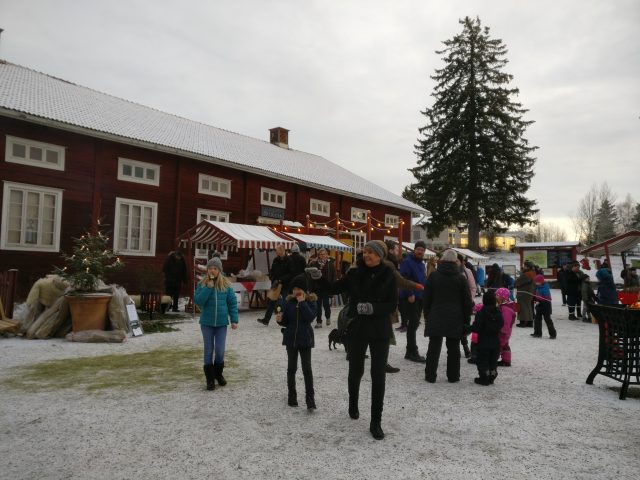 Det var ganske mye folk her, men enda mer inne!